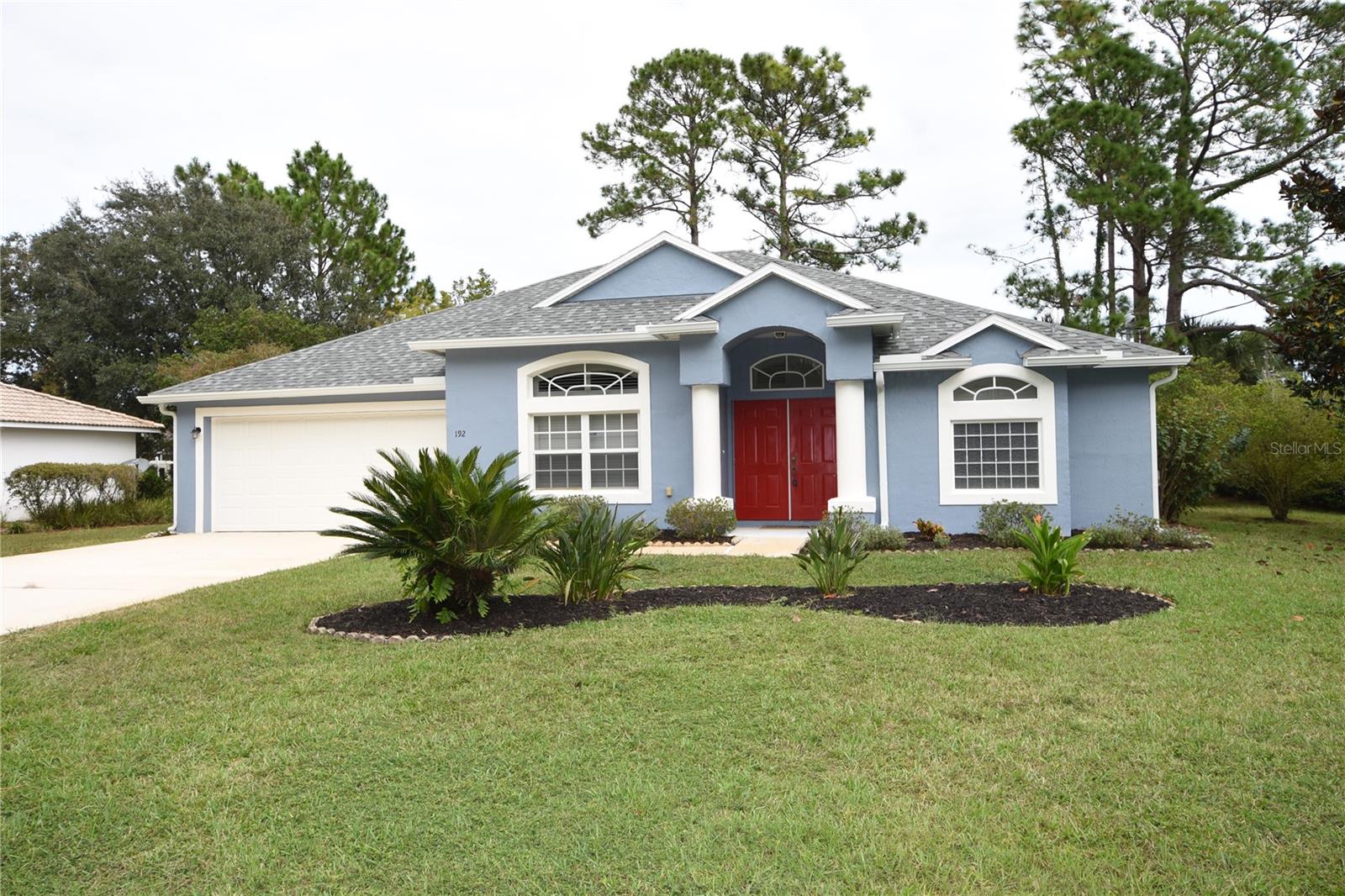 192 PINE GROVE DR Property Photo 1