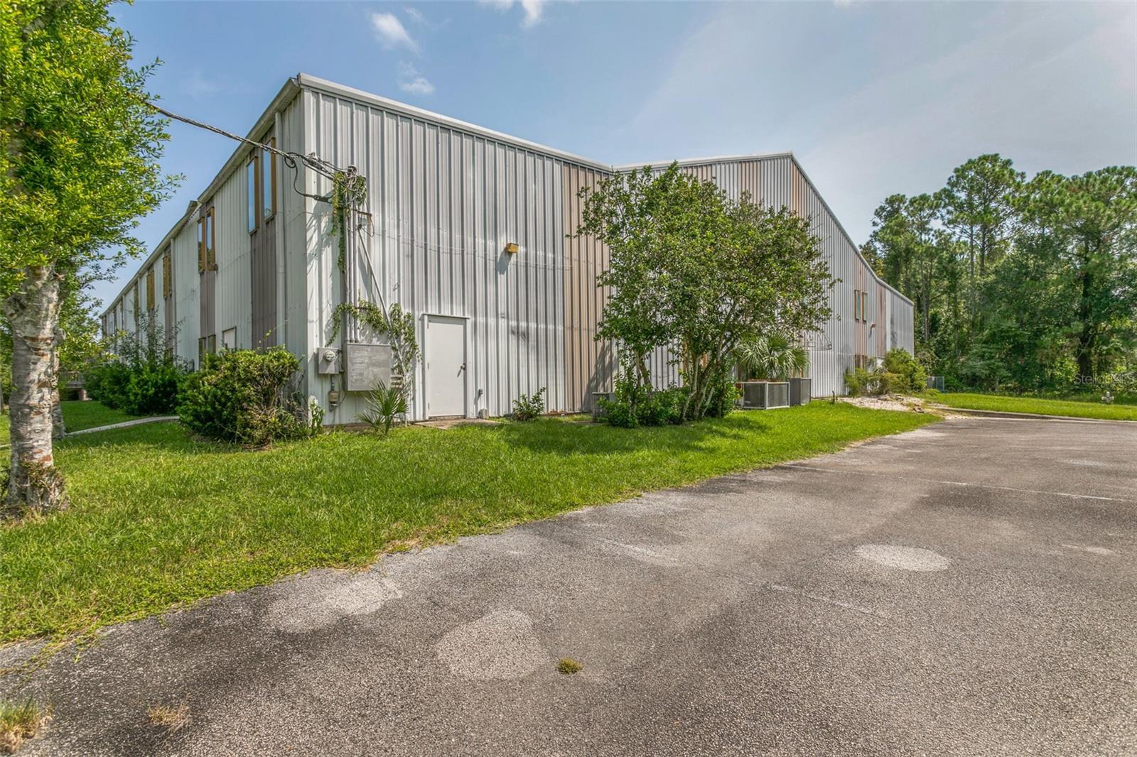 3601 E Moody Blvd Property Photo 85