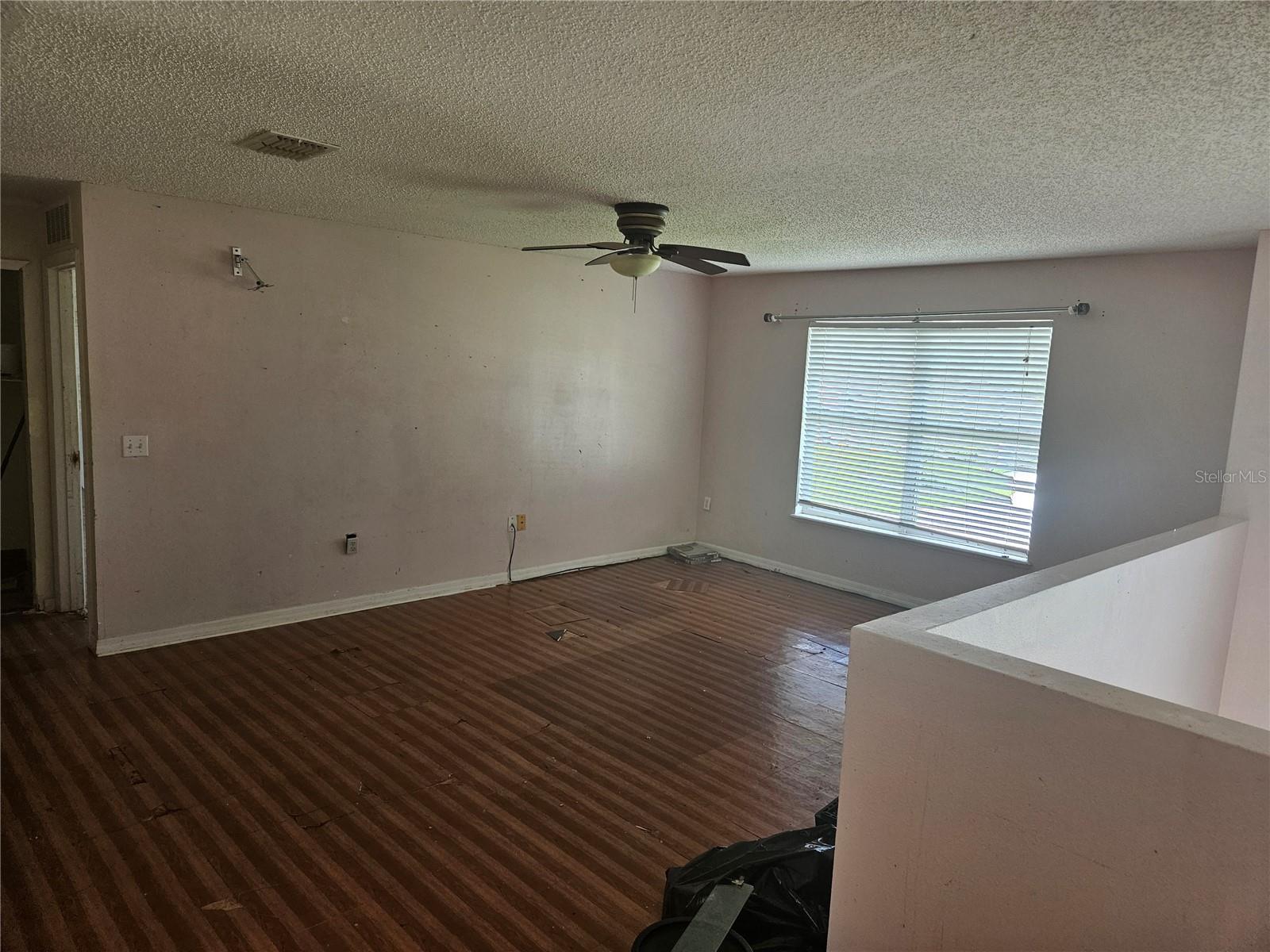 73 London Drive Property Photo 19