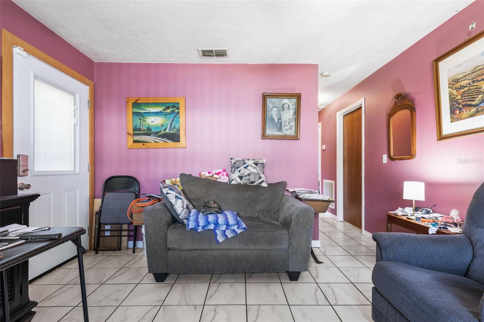 1192 Cedar St Property Photo 5