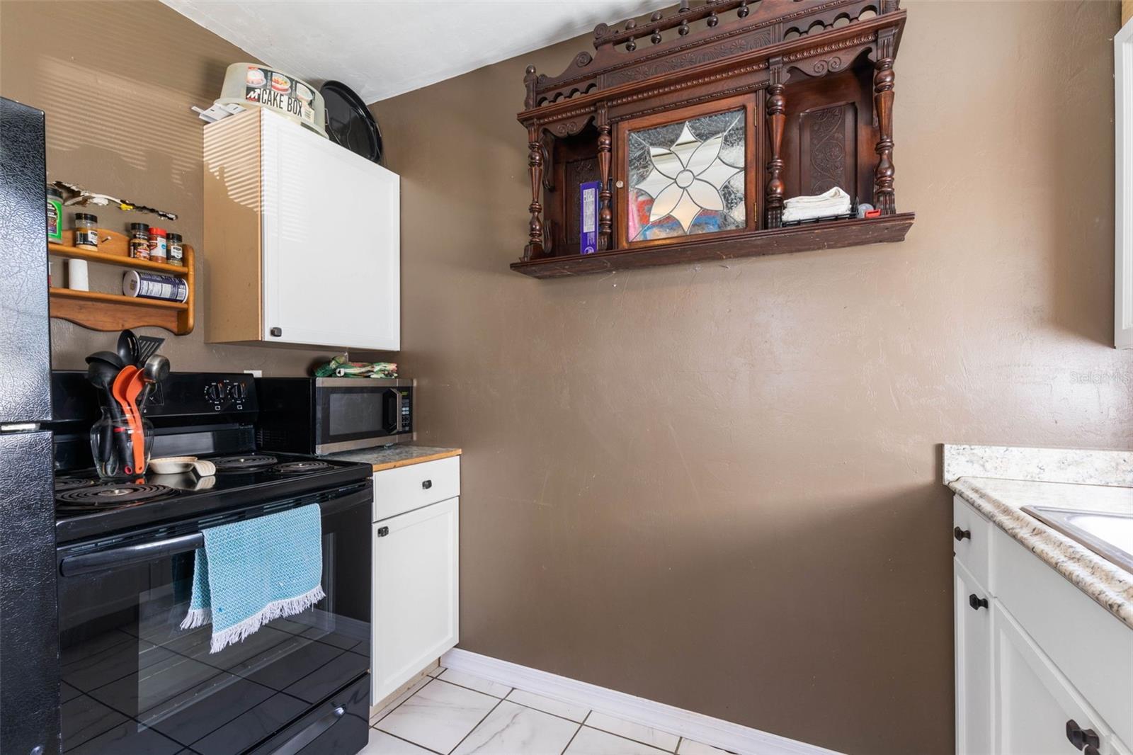 1192 Cedar St Property Photo 10