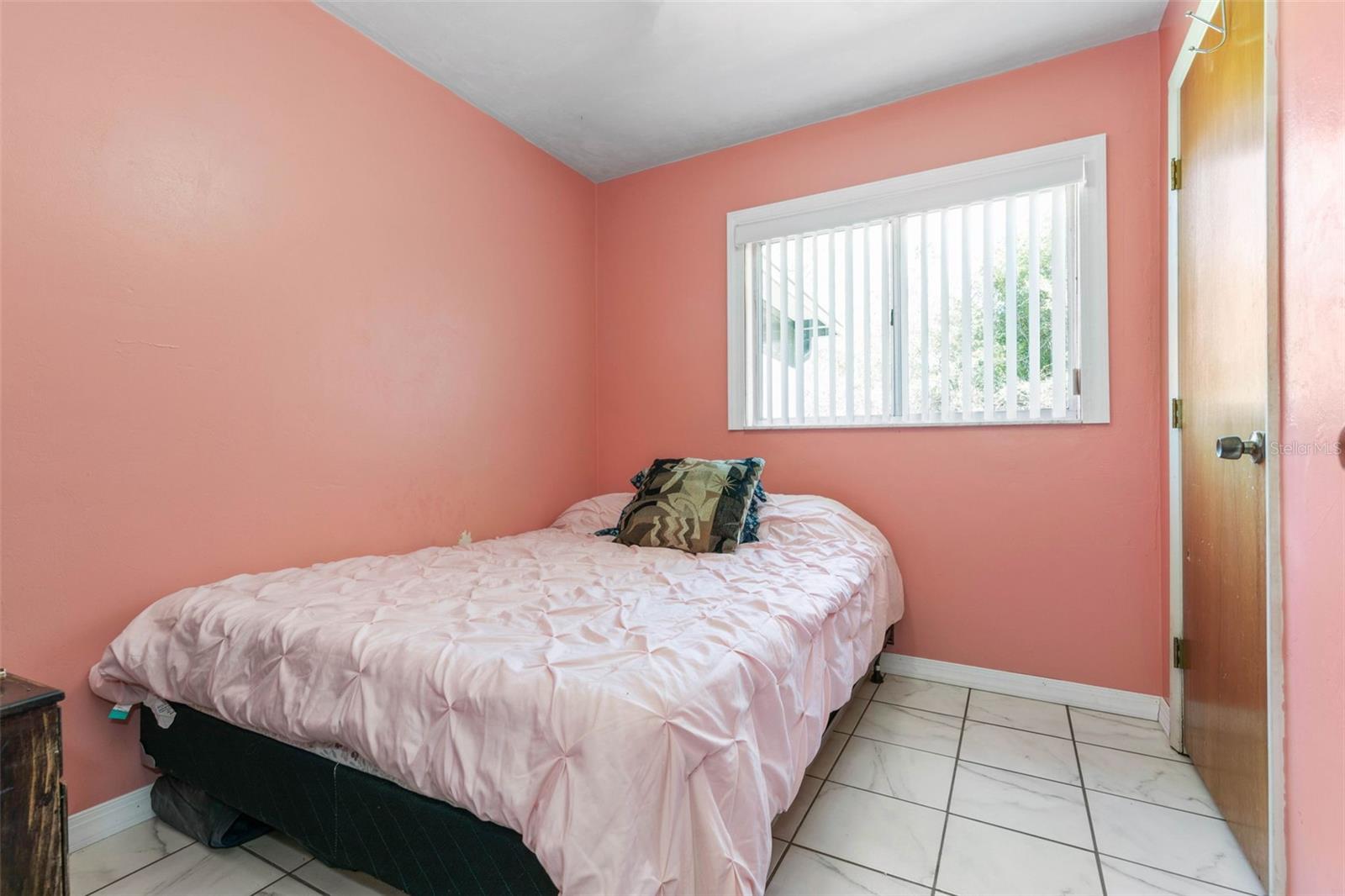1192 Cedar St Property Photo 16