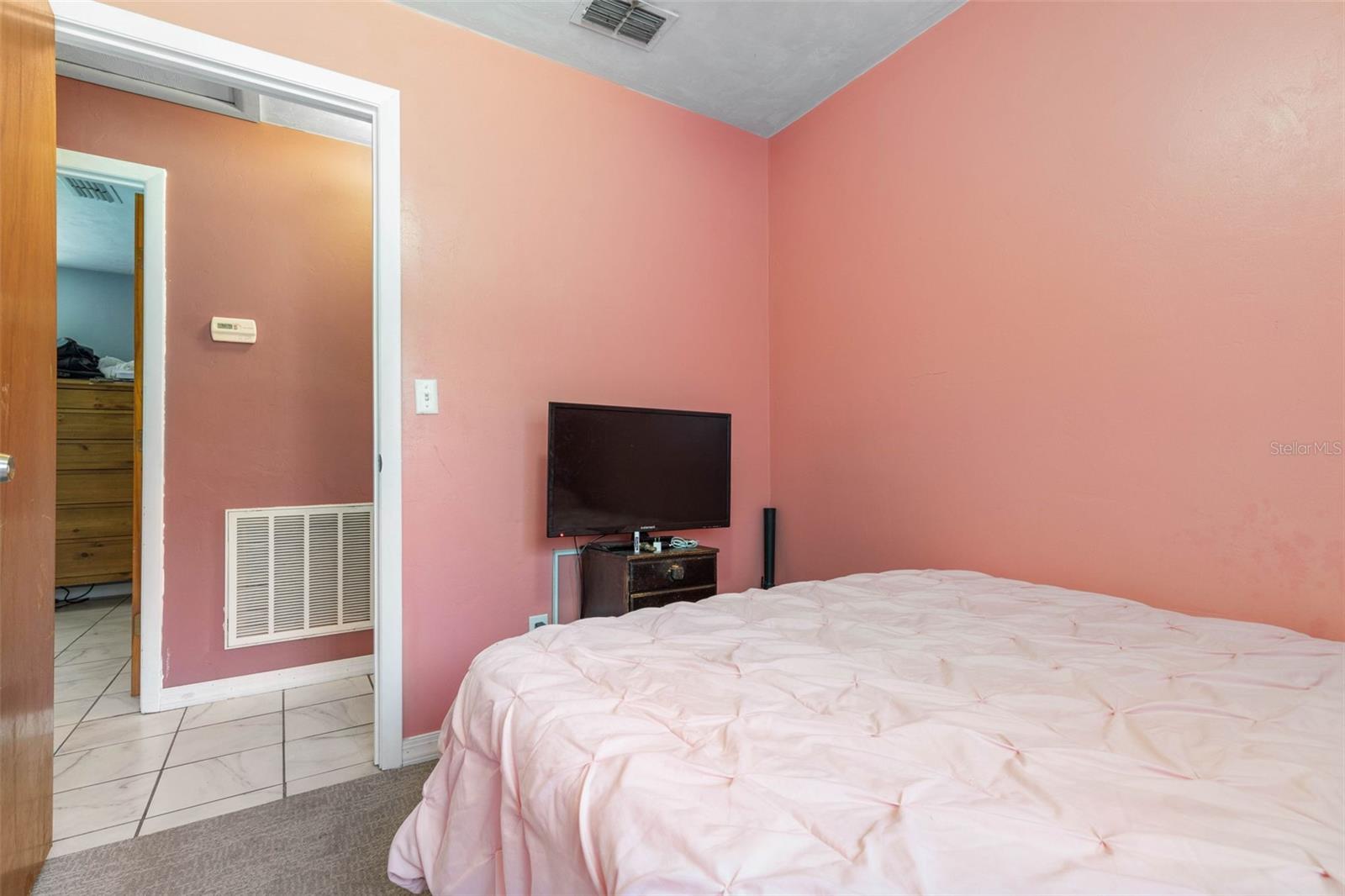 1192 Cedar St Property Photo 17
