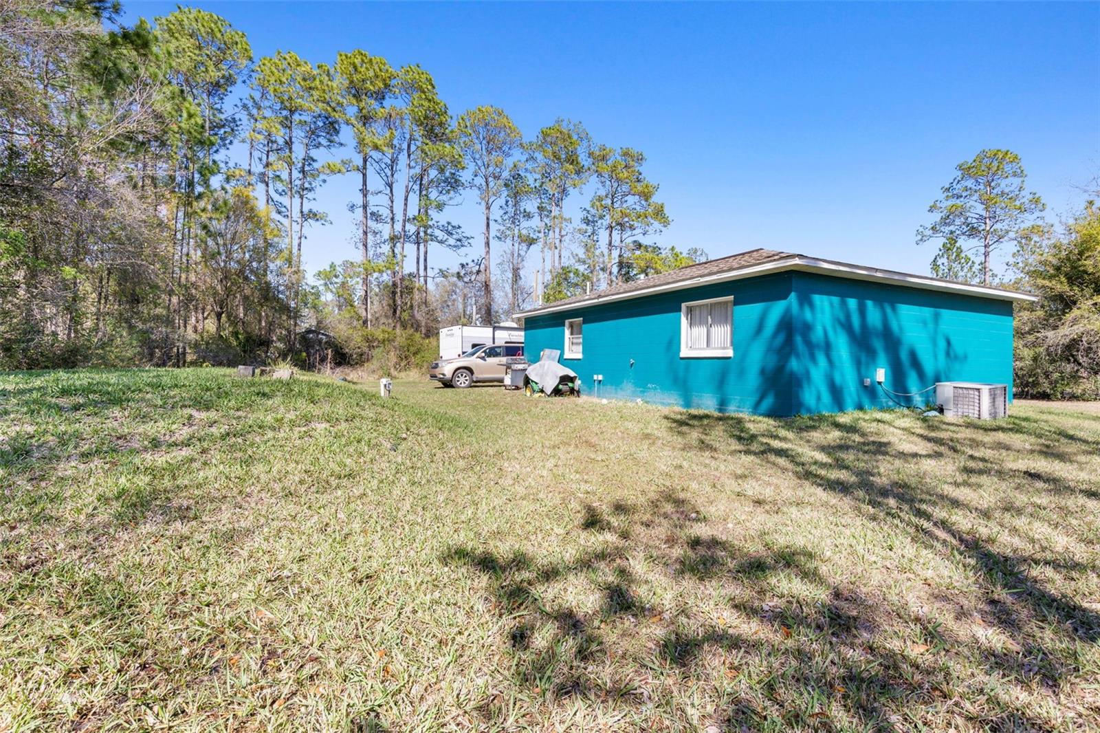 1192 Cedar St Property Photo 23