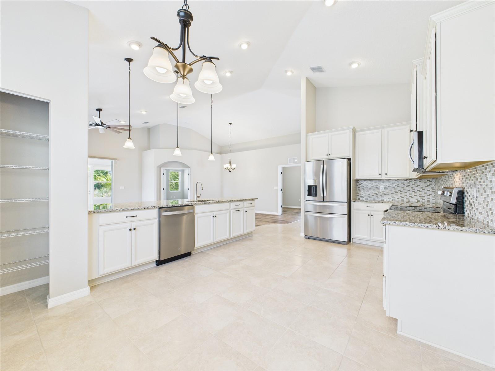 63 Park Place Cir Property Photo 15