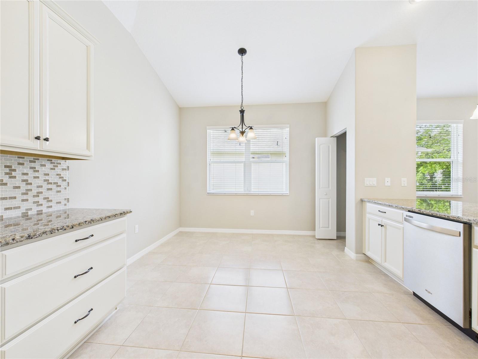 63 Park Place Cir Property Photo 16
