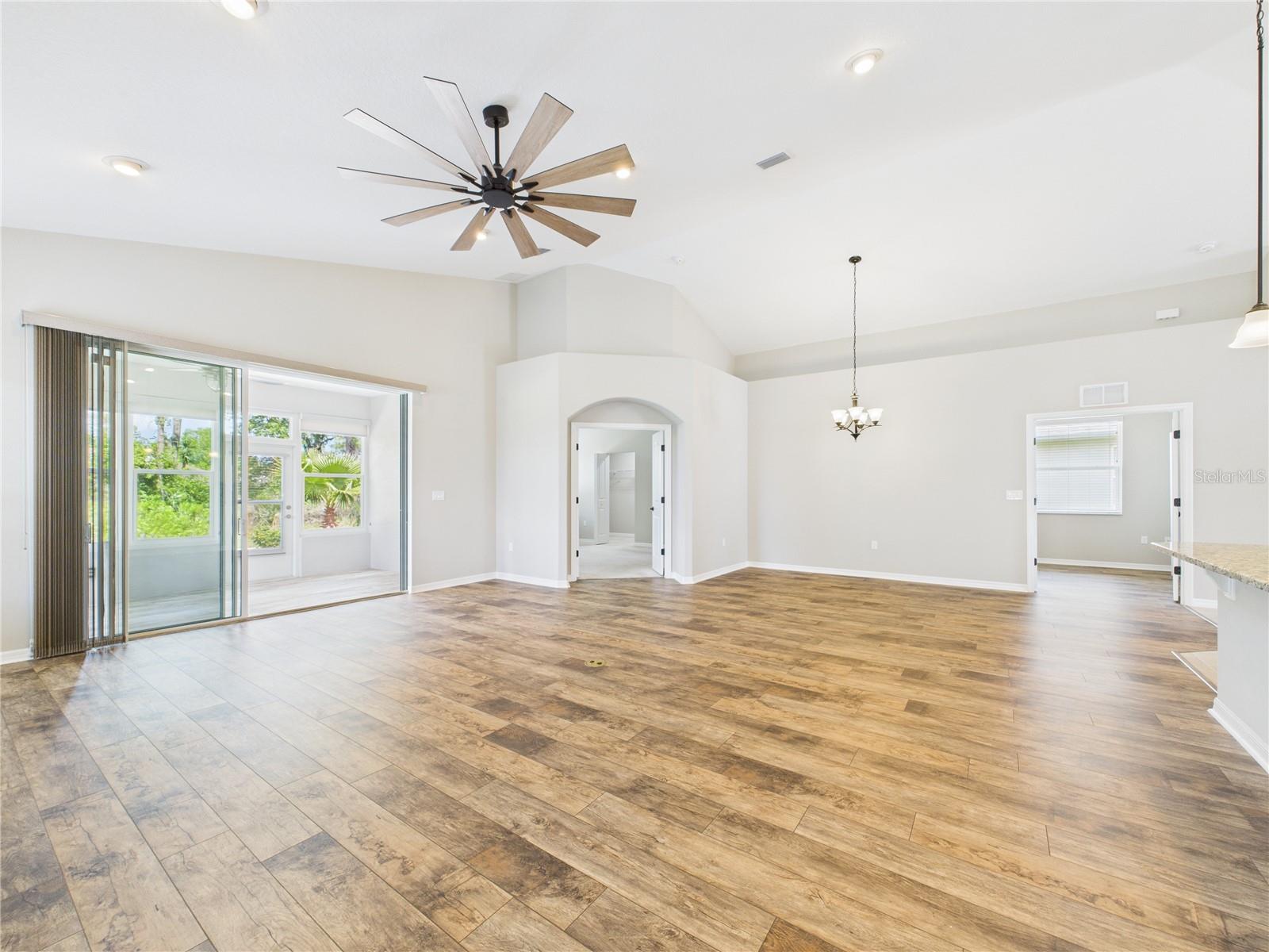 63 Park Place Cir Property Photo 23