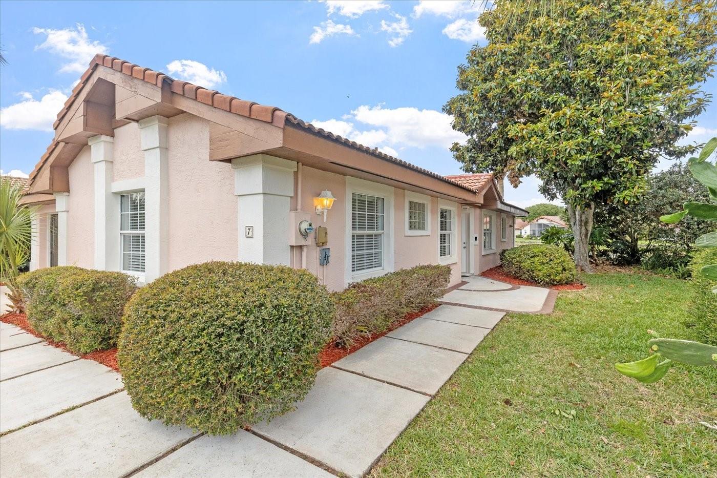 7 San Miguel Ct Property Photo 4