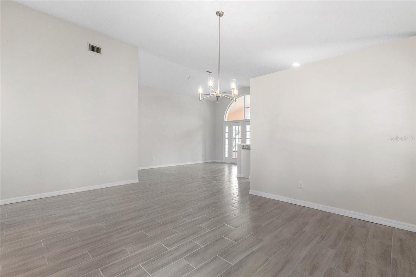 7 San Miguel Ct Property Photo 10