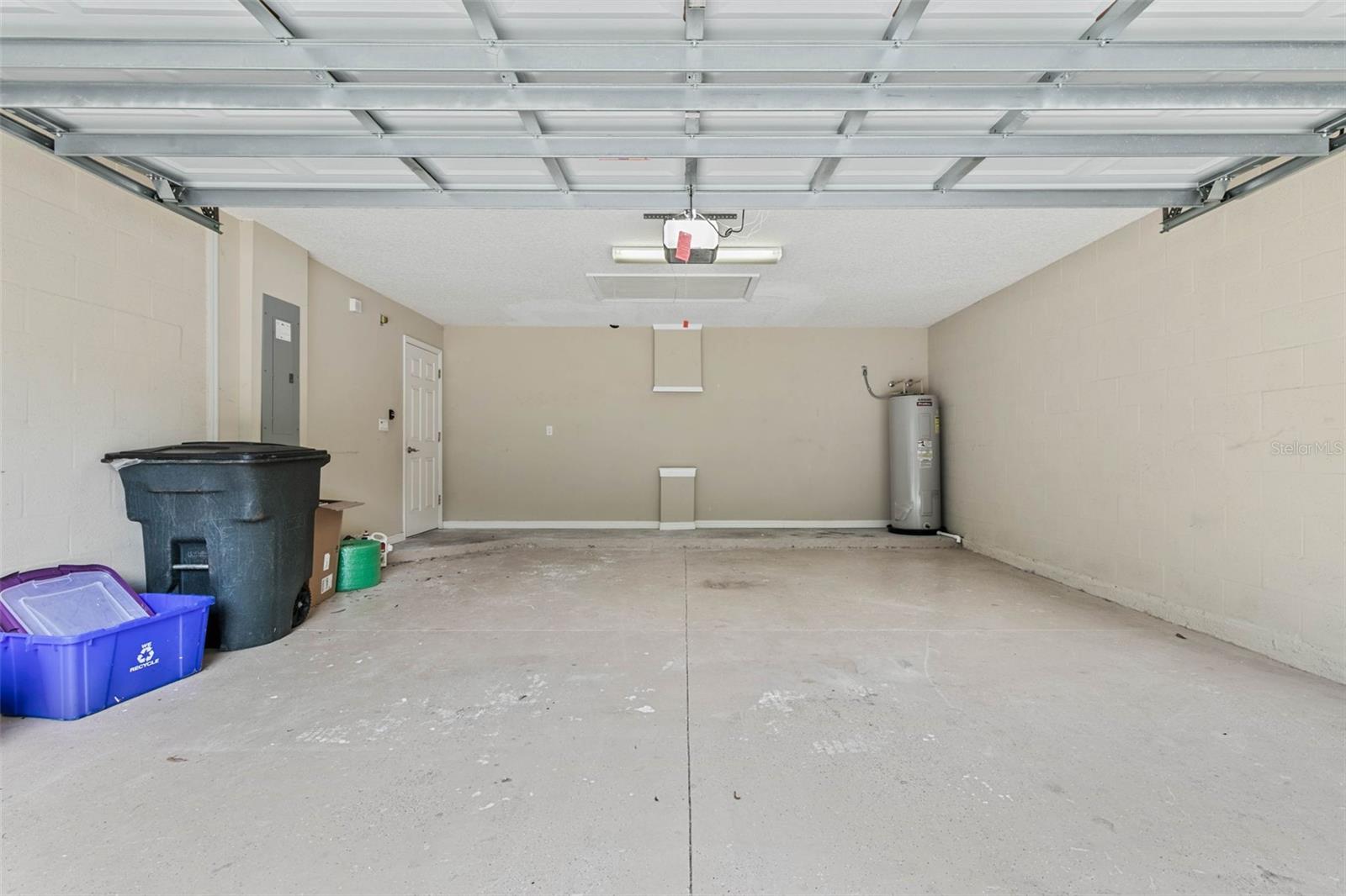 21 N Village Dr Property Photo 30