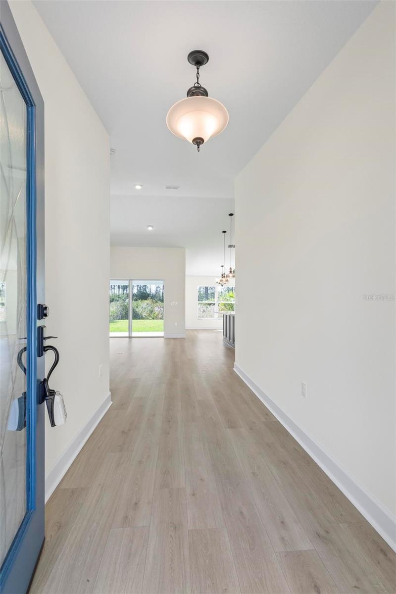 1 Seven Oaks Pl Property Photo 7