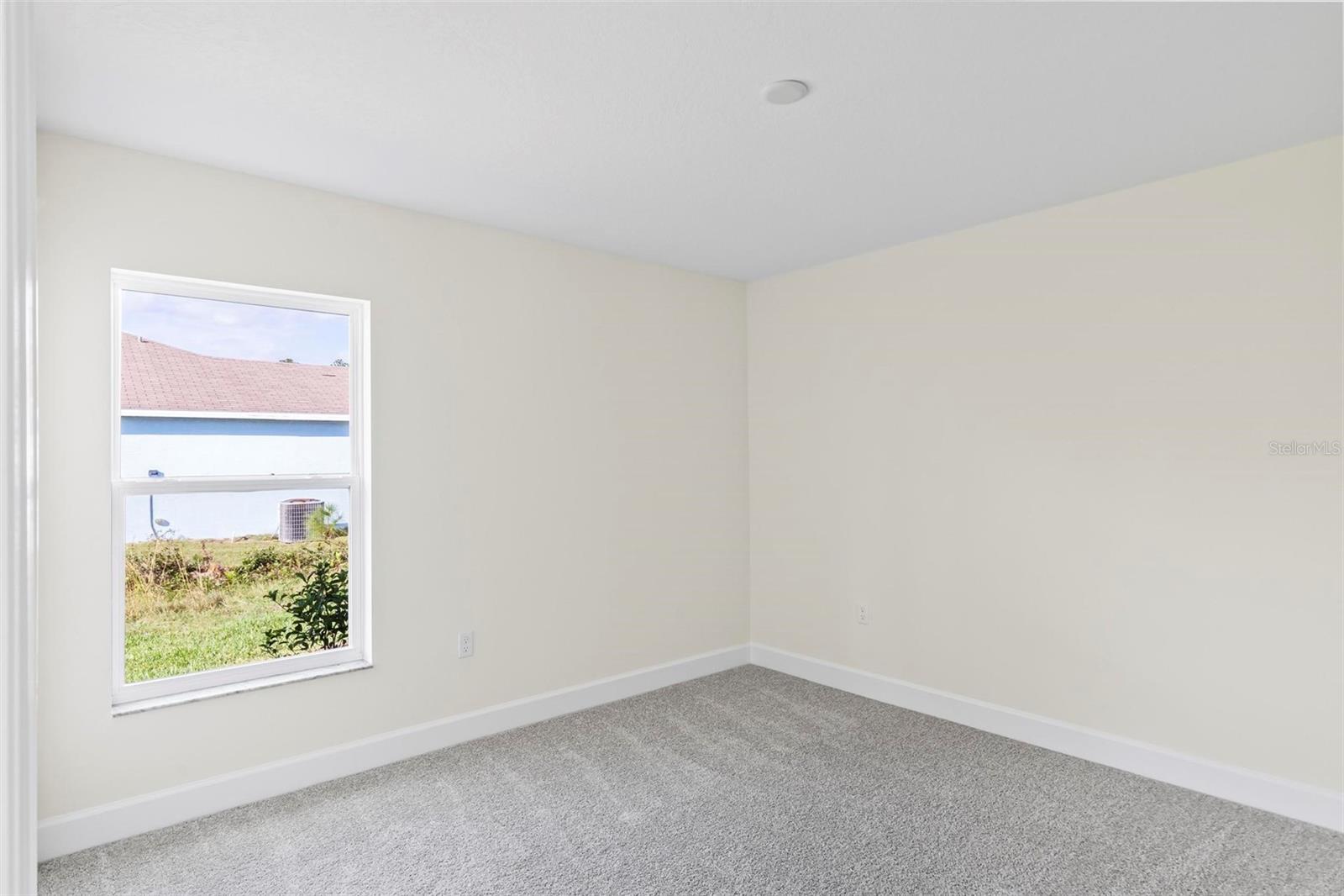 1 Seven Oaks Pl Property Photo 52