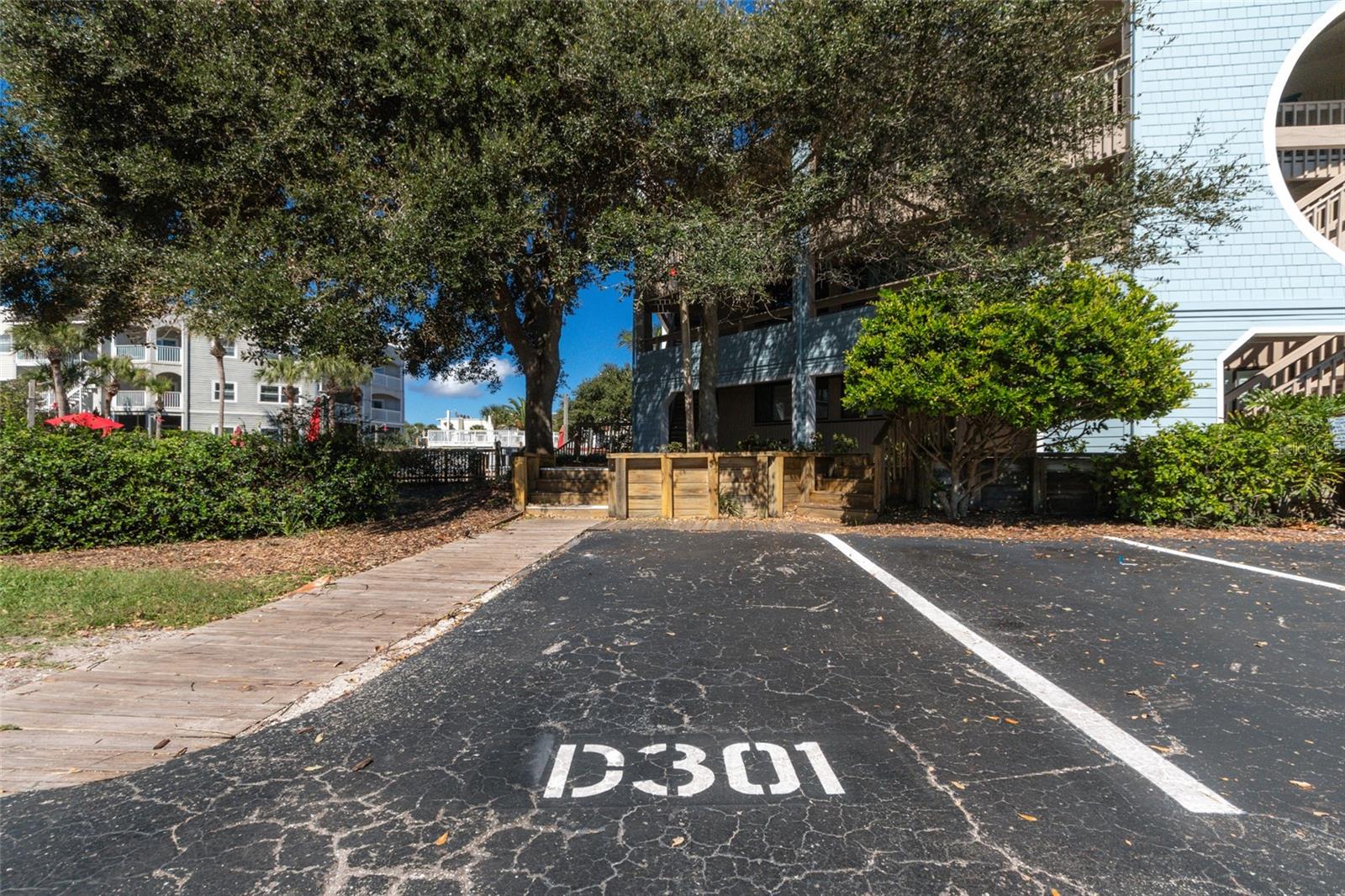 180 Ocean Hibiscus Dr #301 Property Photo 5