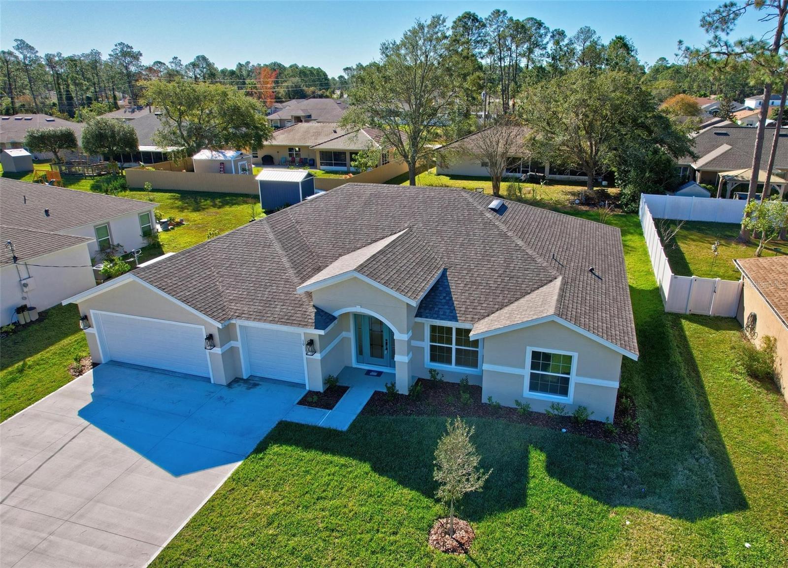 10 Renworth Pl Property Photo 6