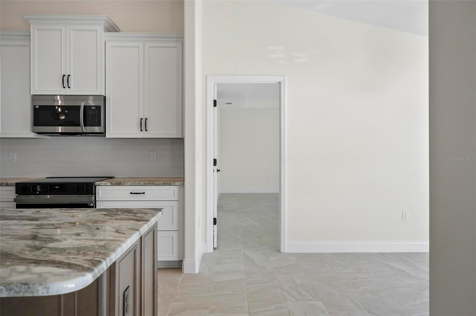 10 Renworth Pl Property Photo 43