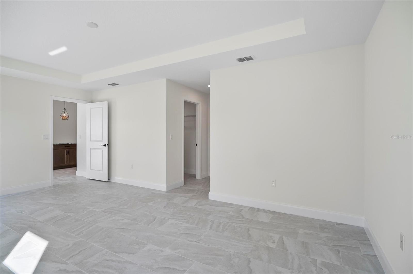 10 Renworth Pl Property Photo 50