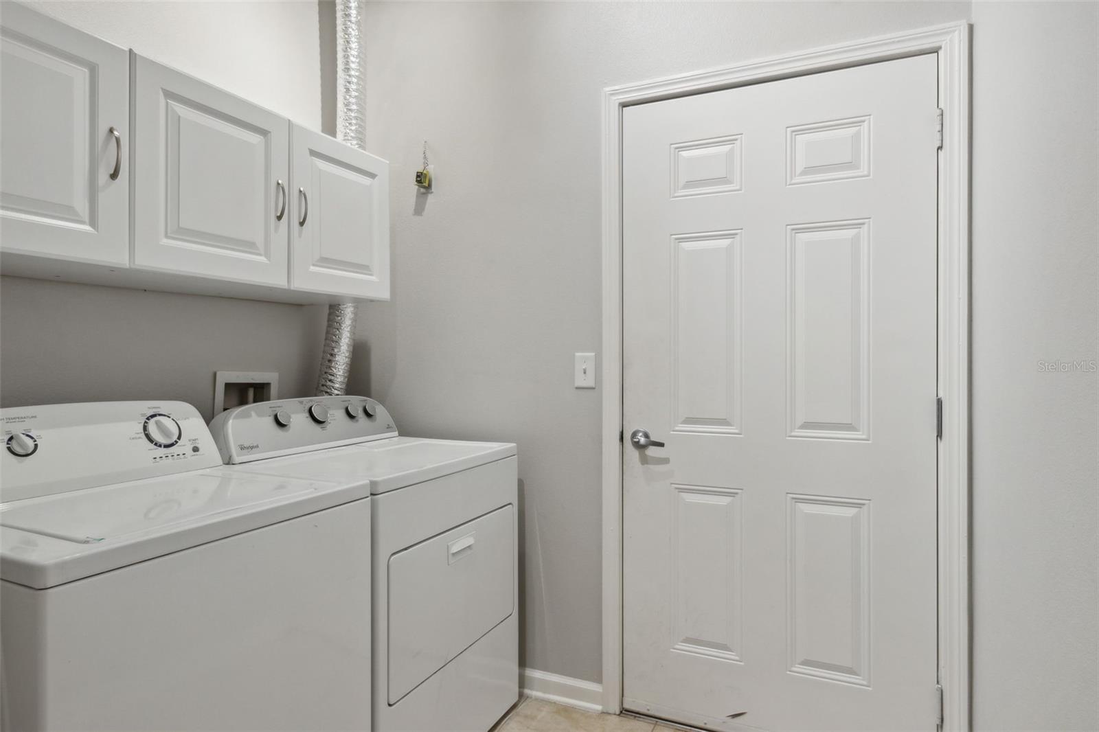 503 Golden Lake Loop Property Photo 31