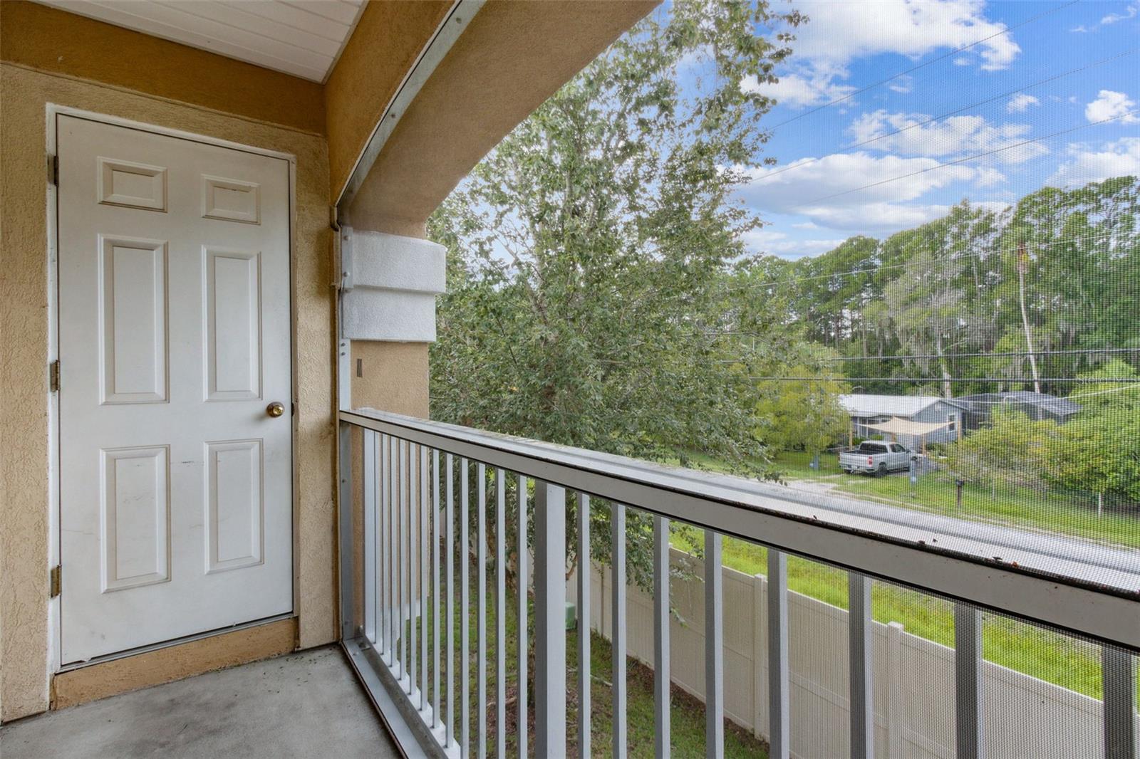 503 Golden Lake Loop Property Photo 34