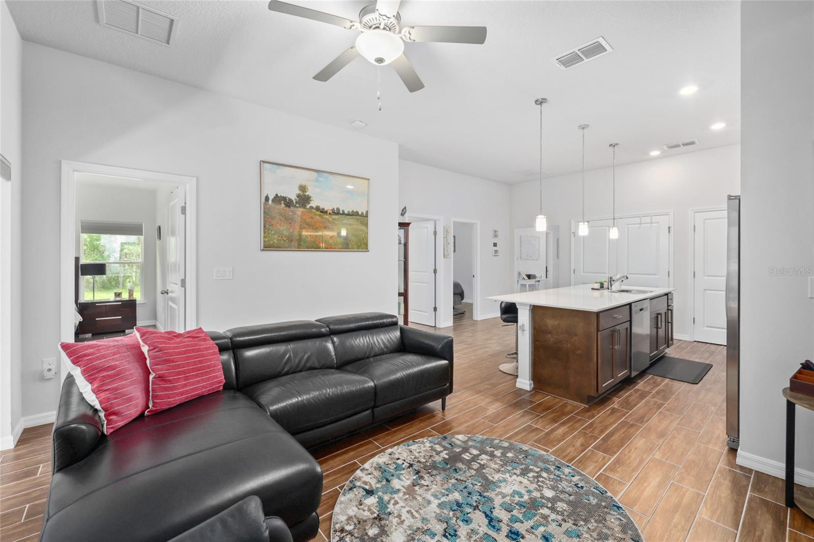 37 Ullman Pl #a & B Property Photo 14