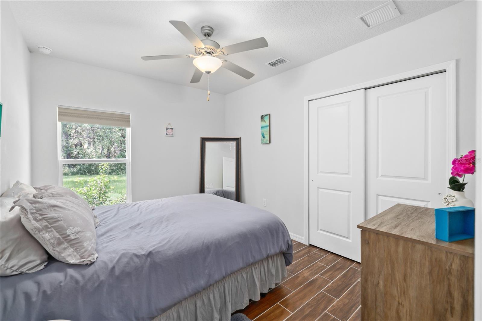 37 Ullman Pl #a & B Property Photo 23