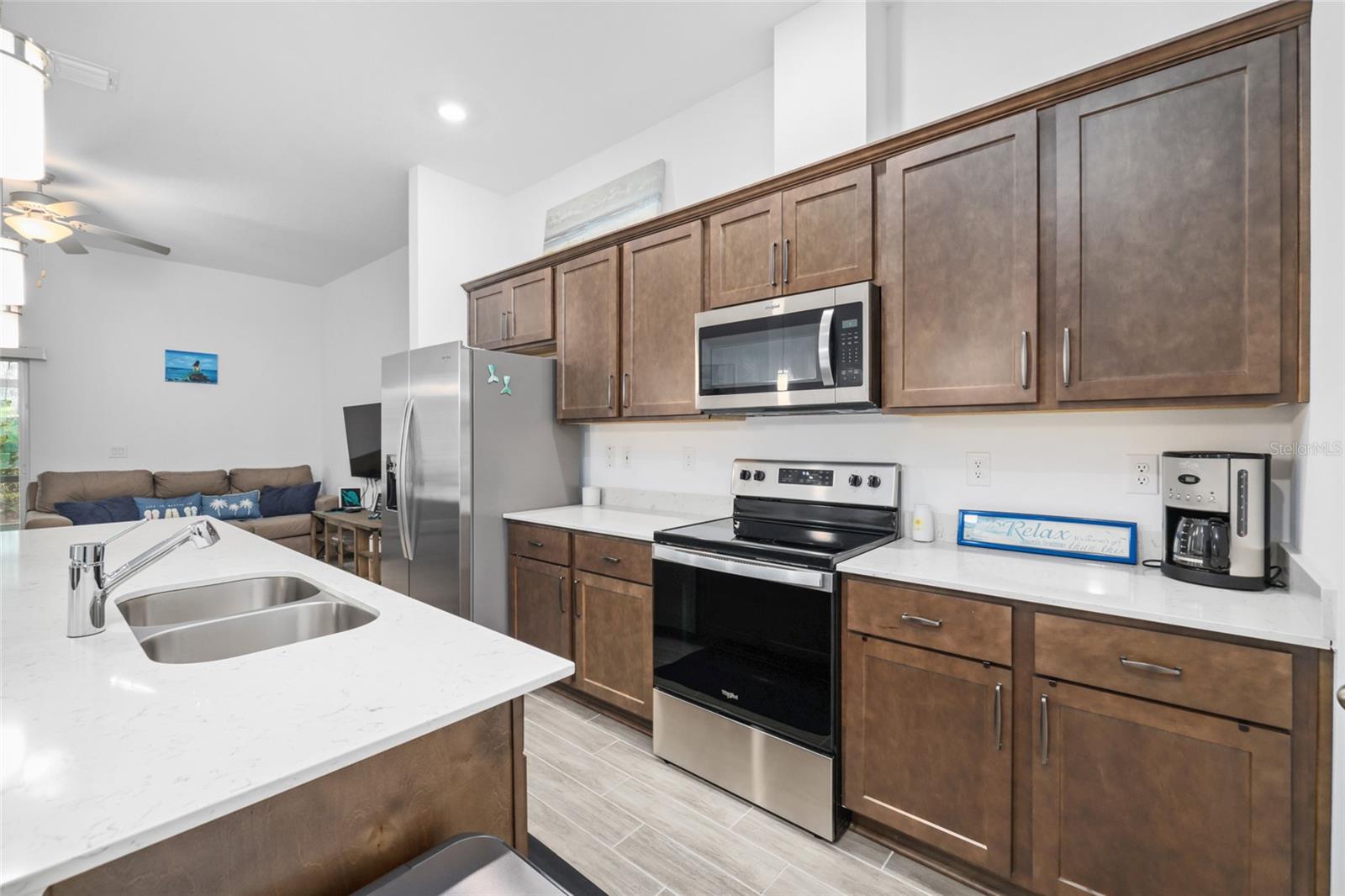 37 Ullman Pl #a & B Property Photo 35