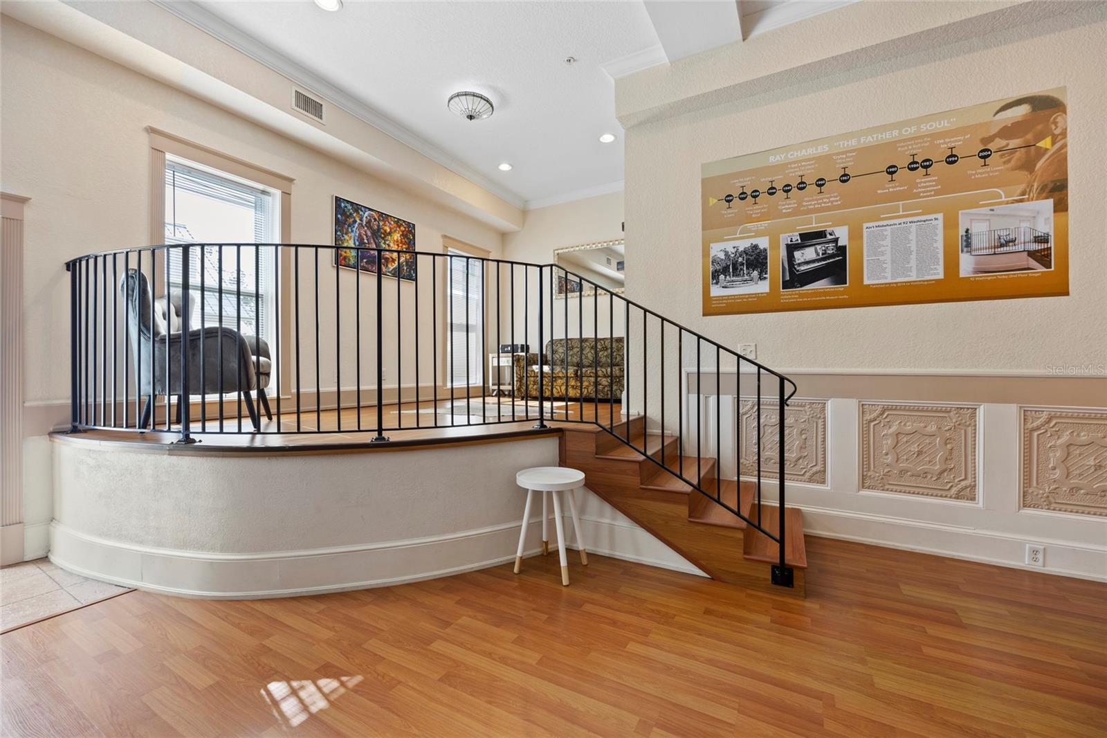 92 Washington St Property Photo 31
