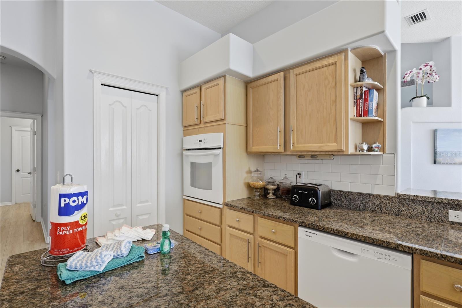 16 Cedarwood Ct Property Photo 16
