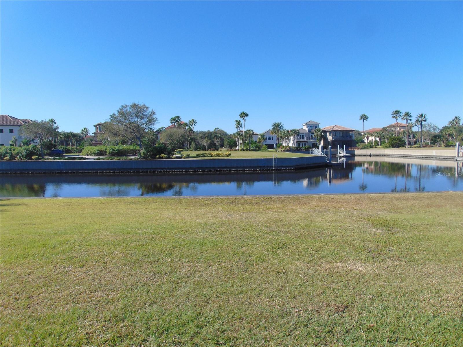 258 Harbor Village Pt N Property Photo 5
