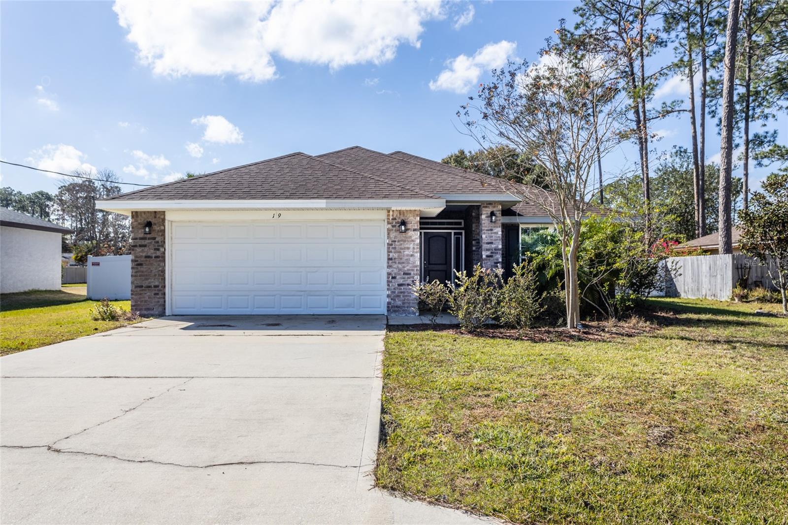 19 BOTANY LN