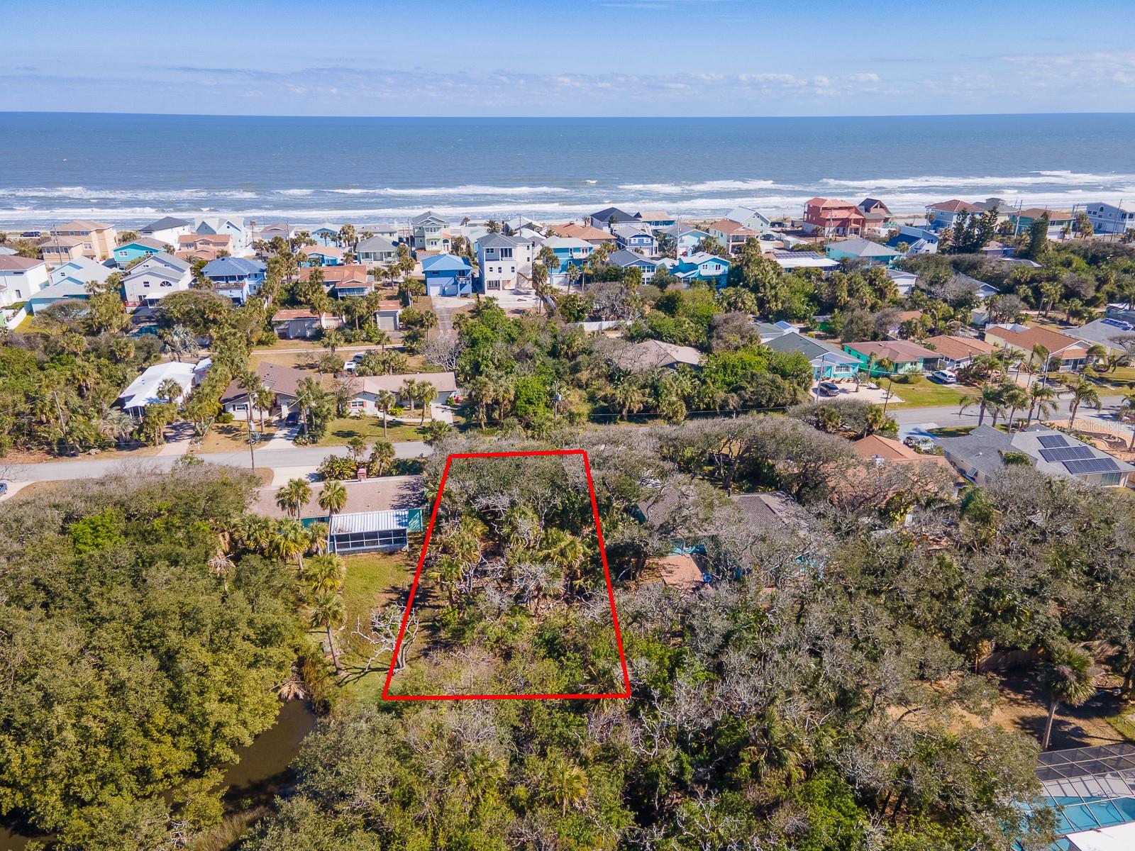 2230 S Daytona Ave Property Photo 1