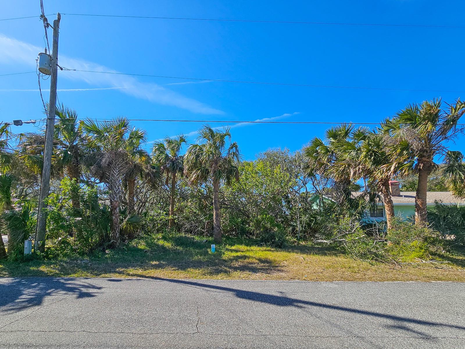 2230 S Daytona Ave Property Photo 10