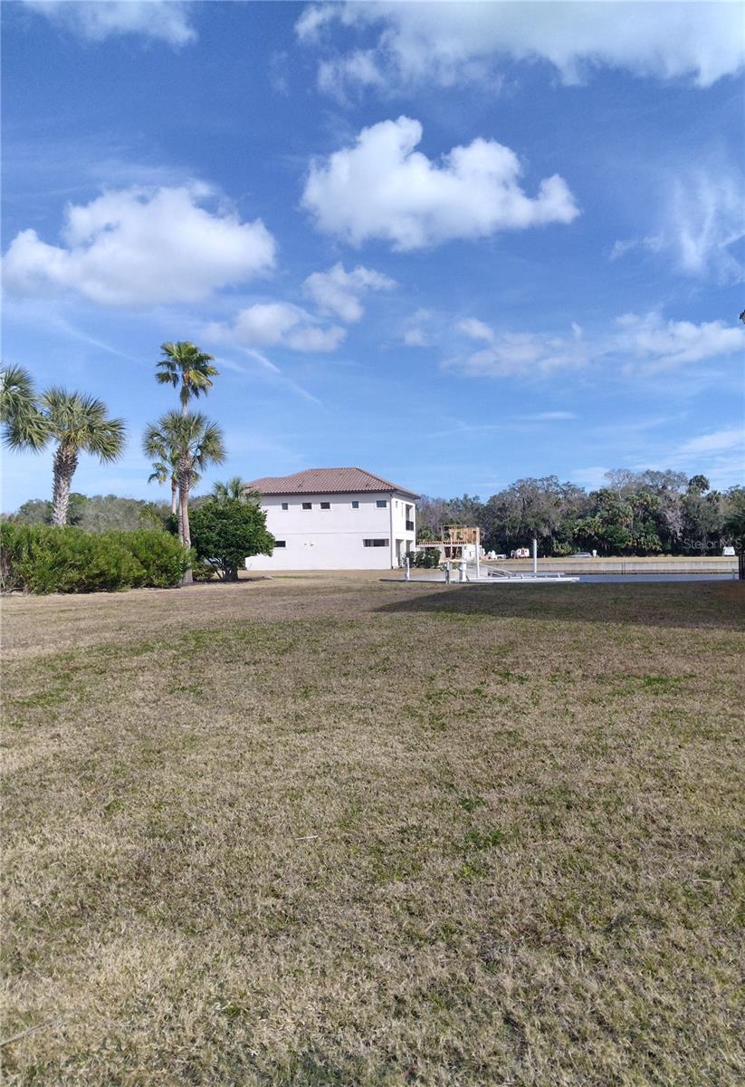 243 Yacht Harbor Dr Property Photo 3
