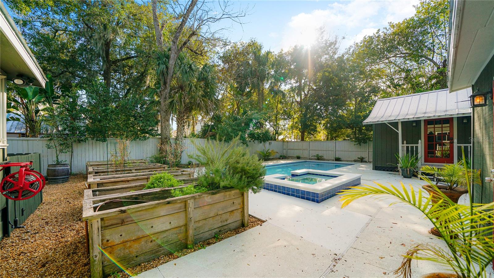 40 Sanford St Property Photo 32