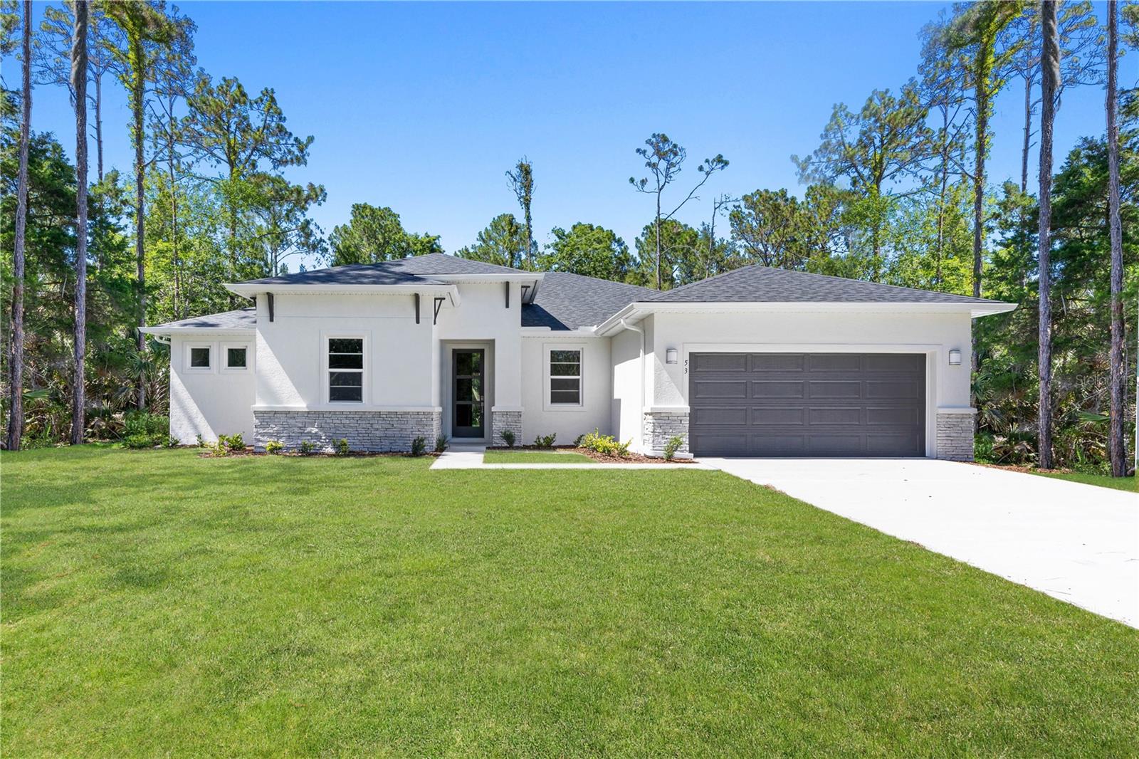 127 Lindsay Dr Property Photo
