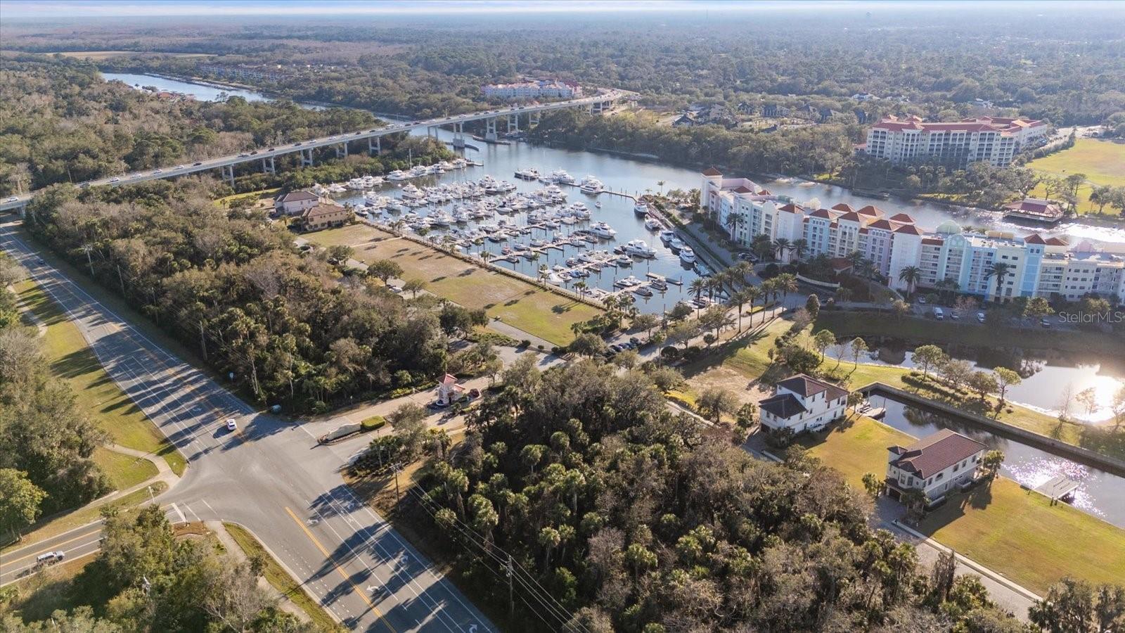100 Harbor Village Pt S Property Photo 5