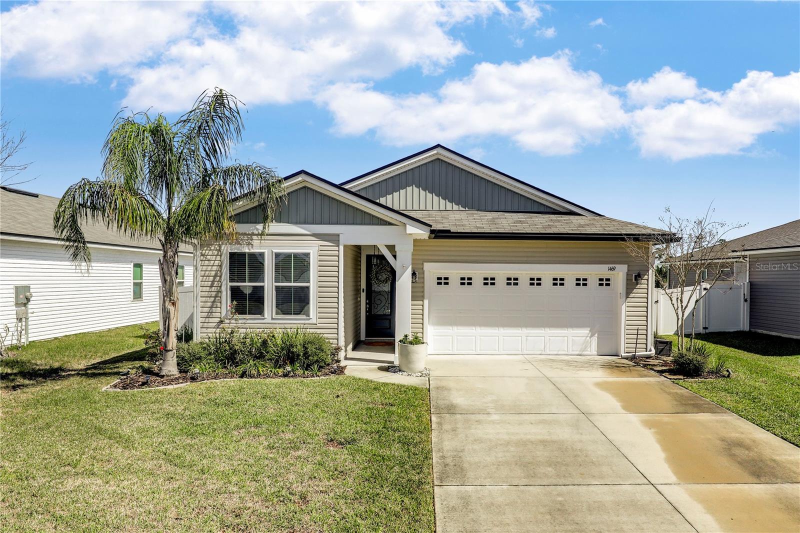 1469 Tropical Pine Cv Property Photo