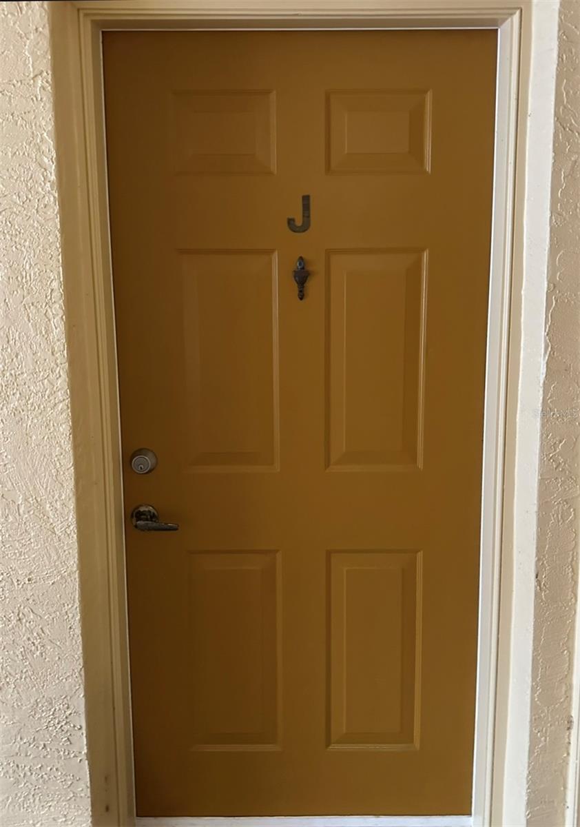 4600 E Moody Blvd #3j Property Photo