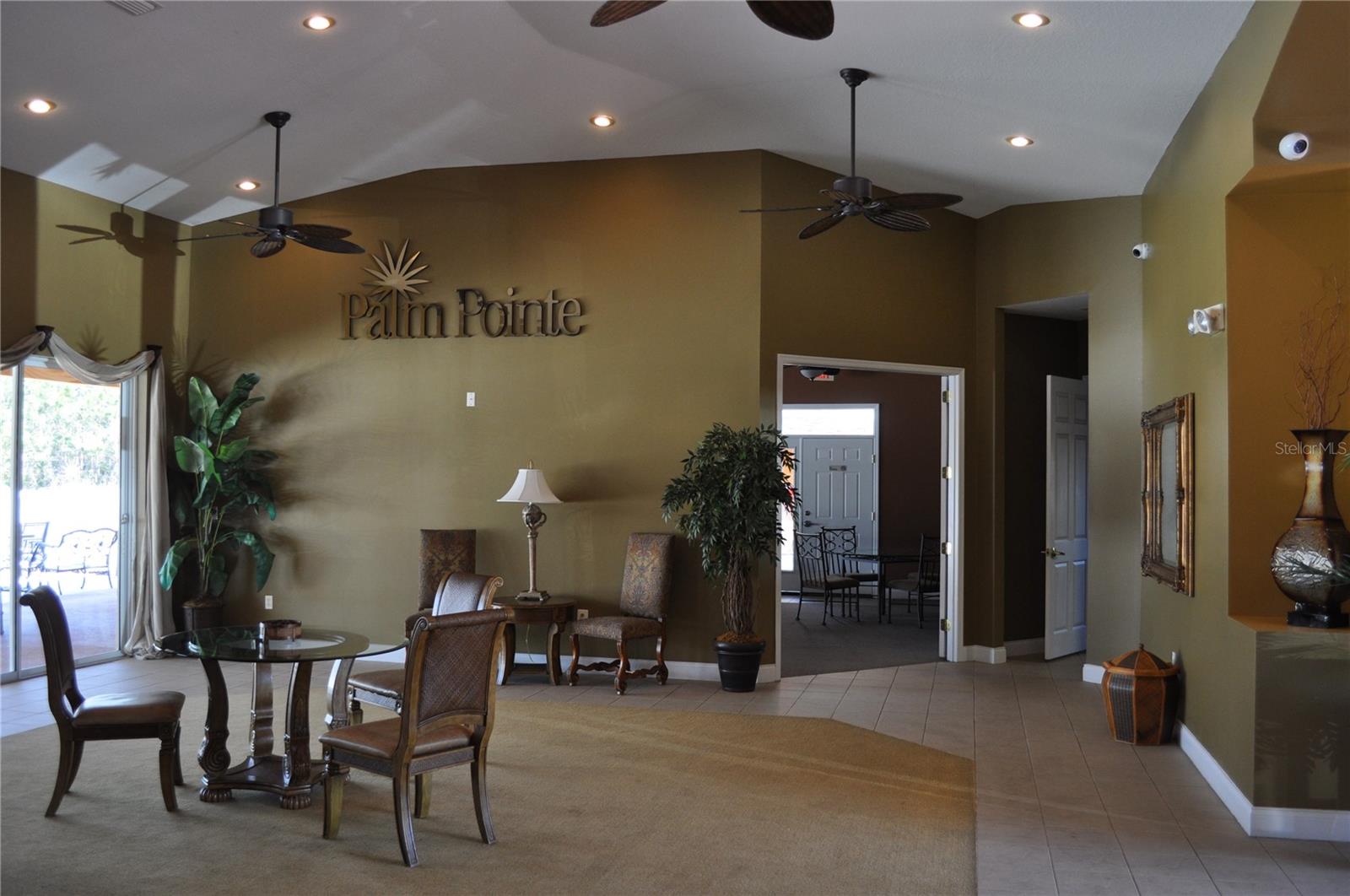 4600 E Moody Blvd #3j Property Photo 18