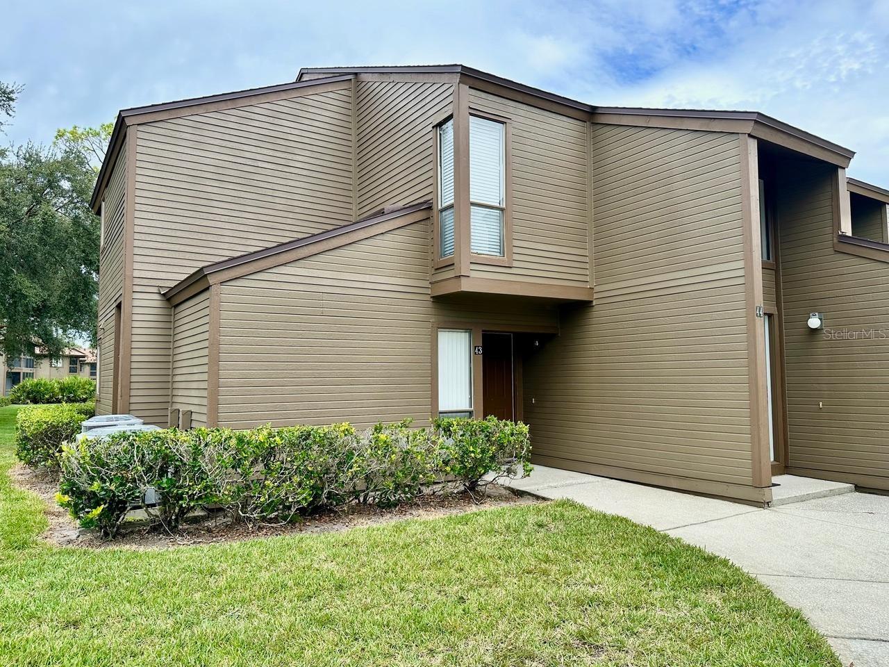 43 Hembury Ln #43 Property Photo