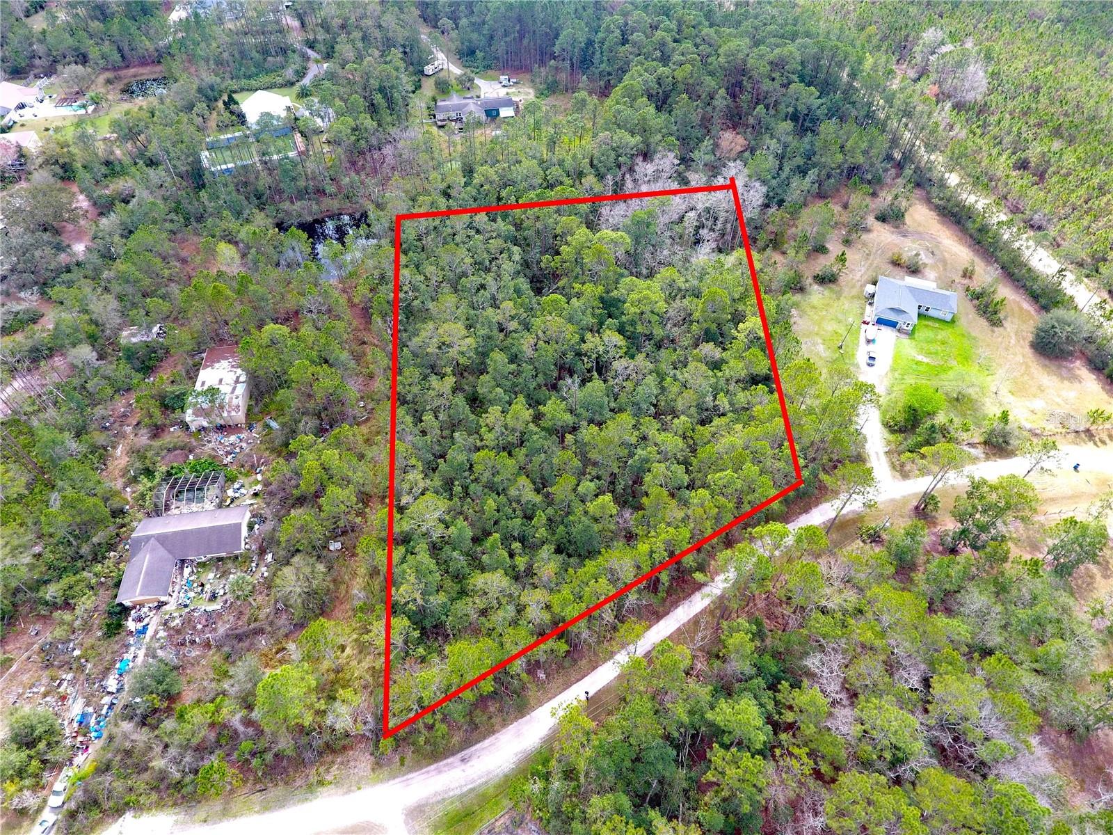 3779 Plantation Dr Property Photo 2