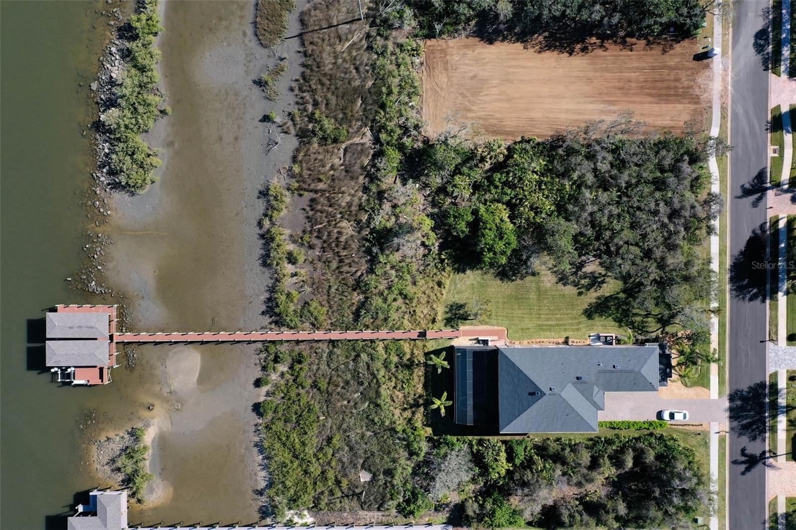 28 N Riverwalk Dr Property Photo 11