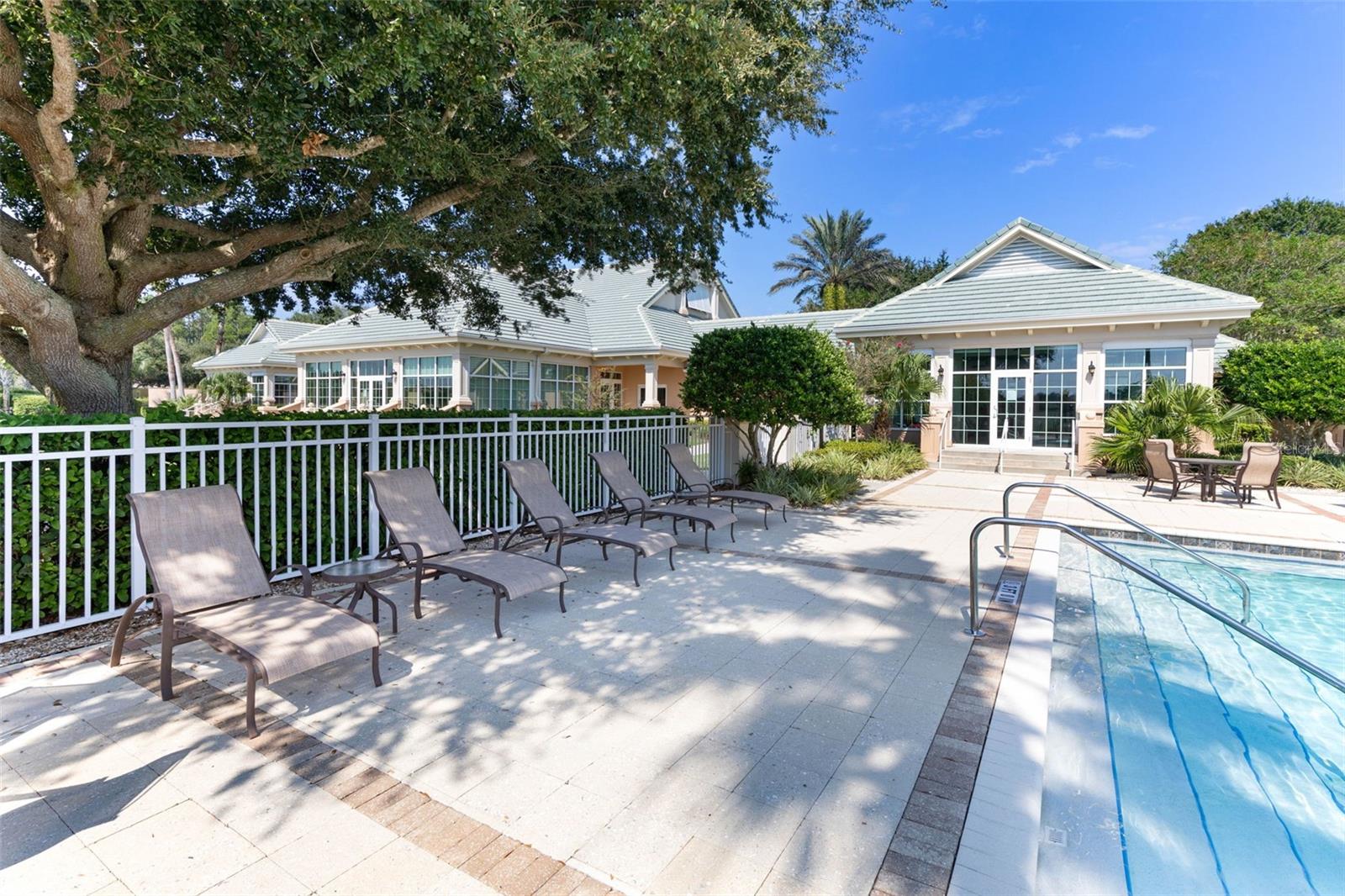 28 N Riverwalk Dr Property Photo 33