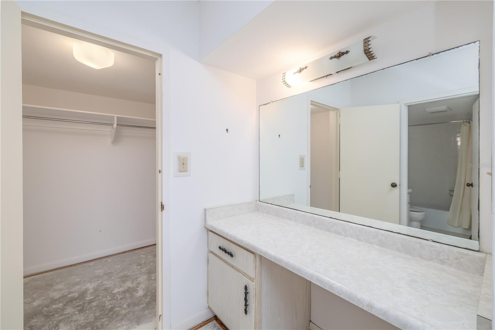 1133 Ocean Shore Blvd #302 Property Photo 16