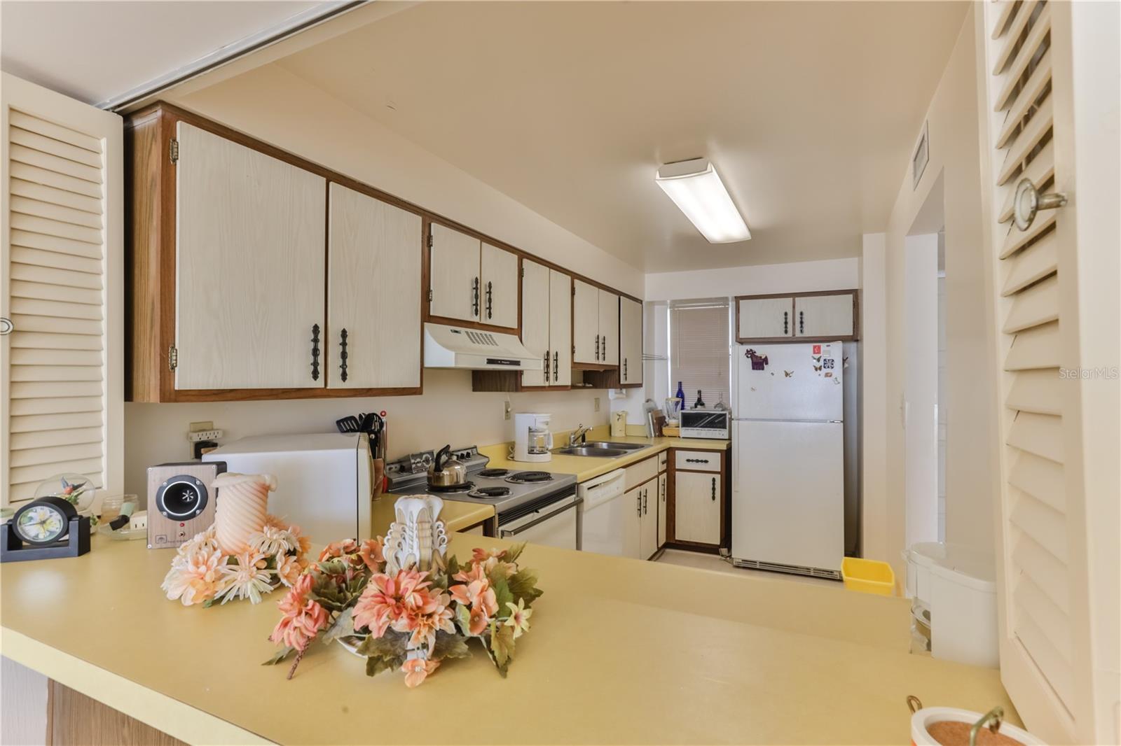1133 Ocean Shore Blvd #302 Property Photo 31