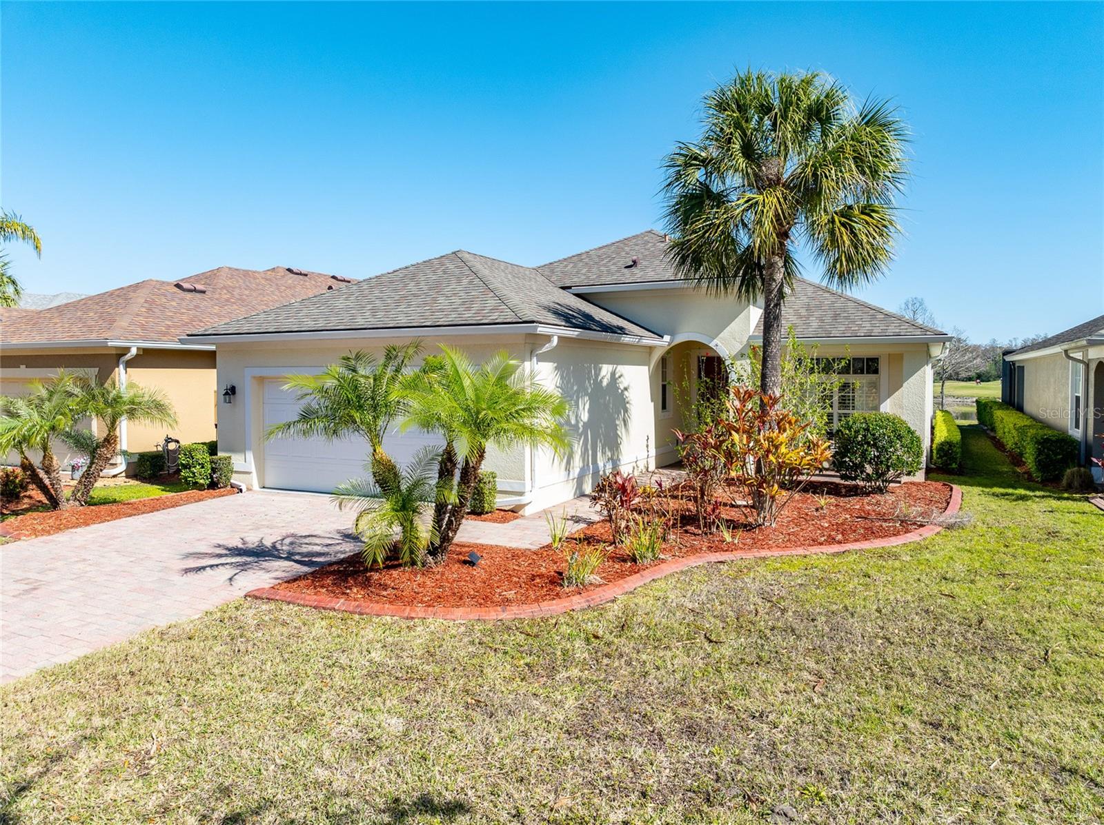 1136 Champions Dr Property Photo