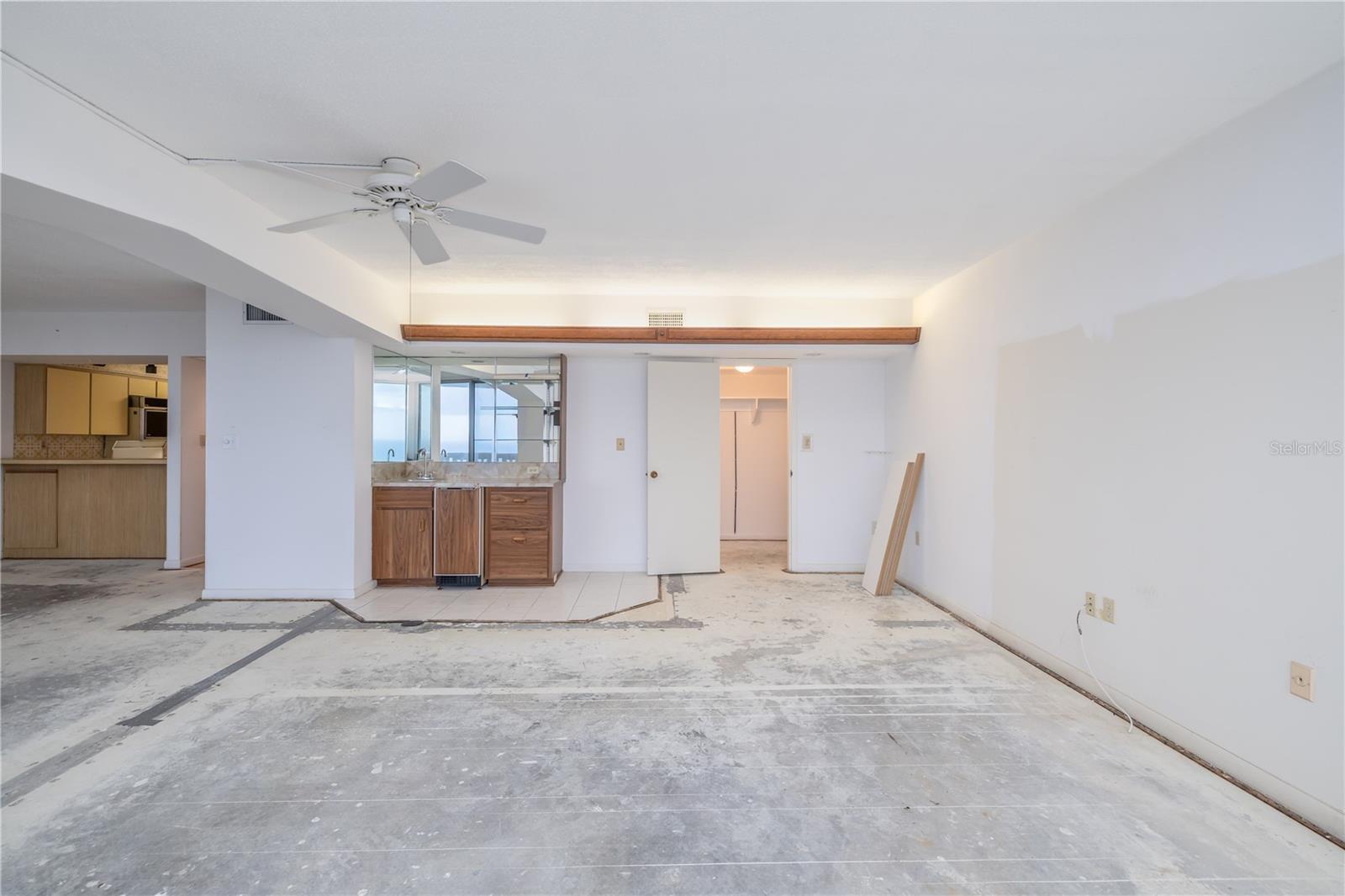 1133 Ocean Shore Blvd #303 Property Photo 14
