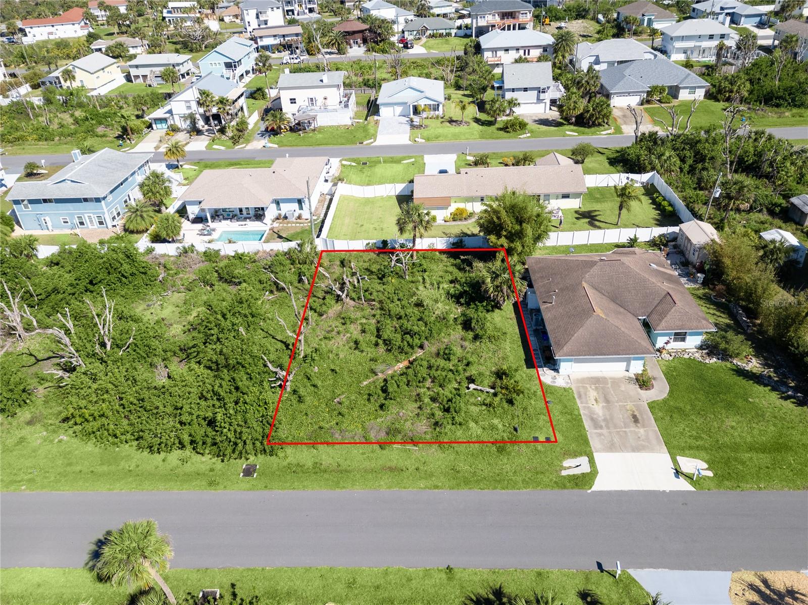 15 FLAGLER DR Property Photo 1