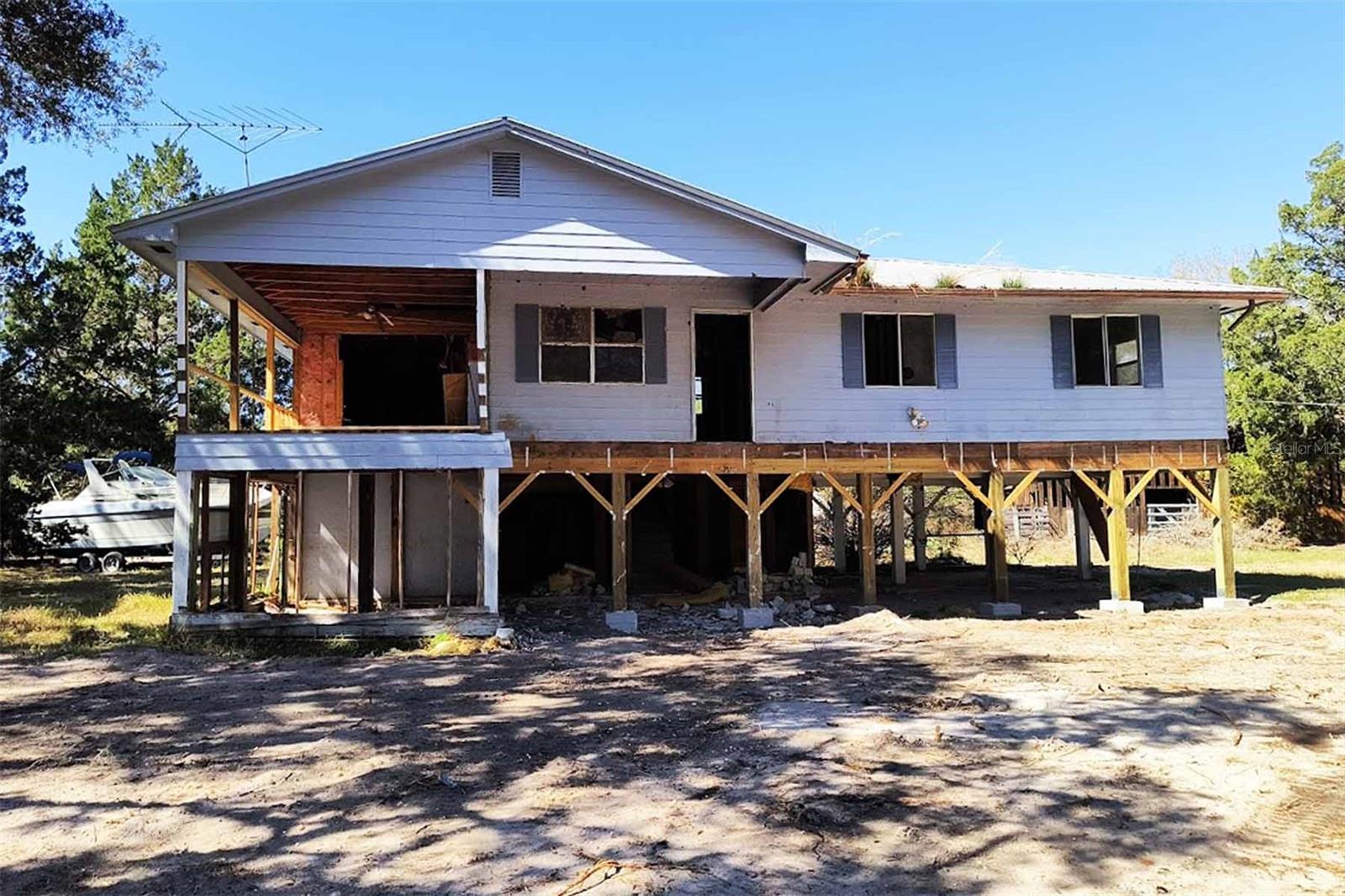 110 Violet Fox Dr Property Photo