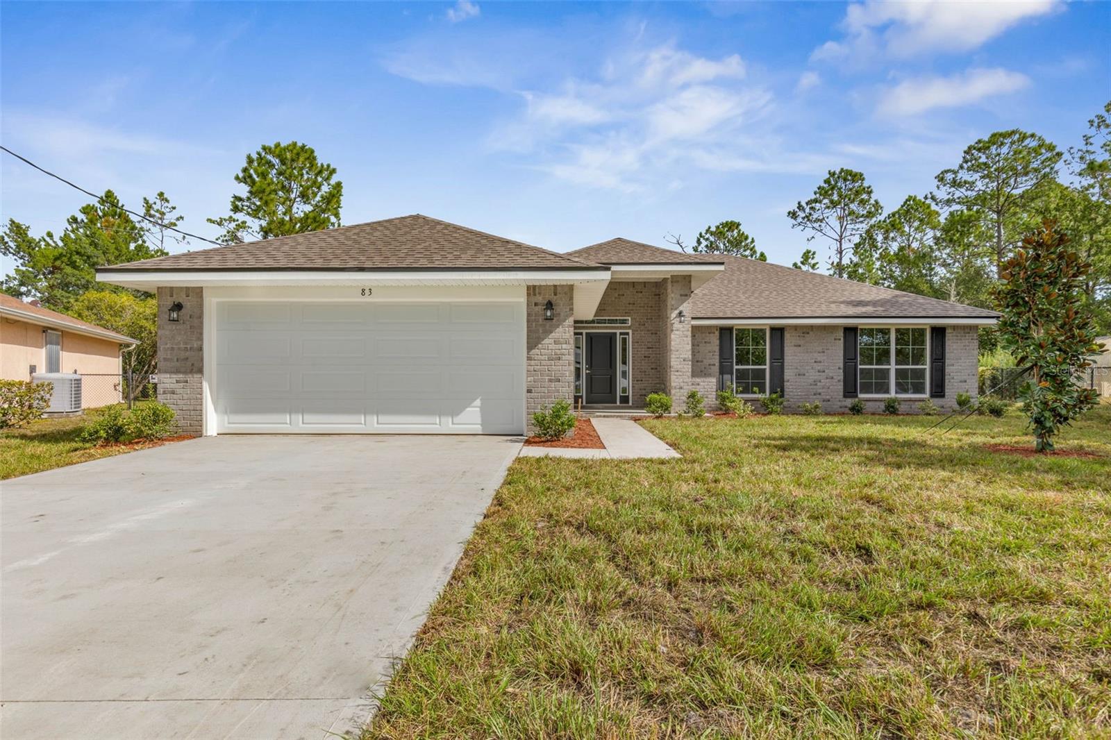 4 Universal Trl Property Photo