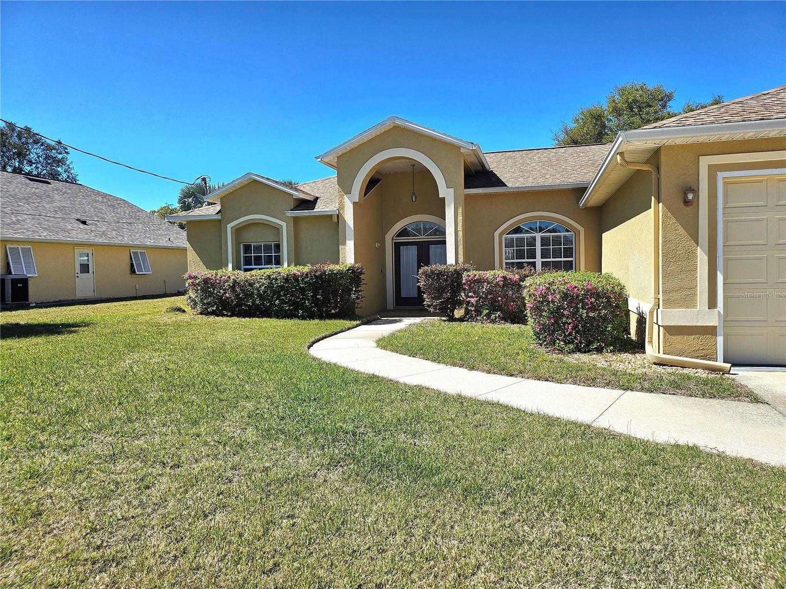 32137 Real Estate Listings Main Image